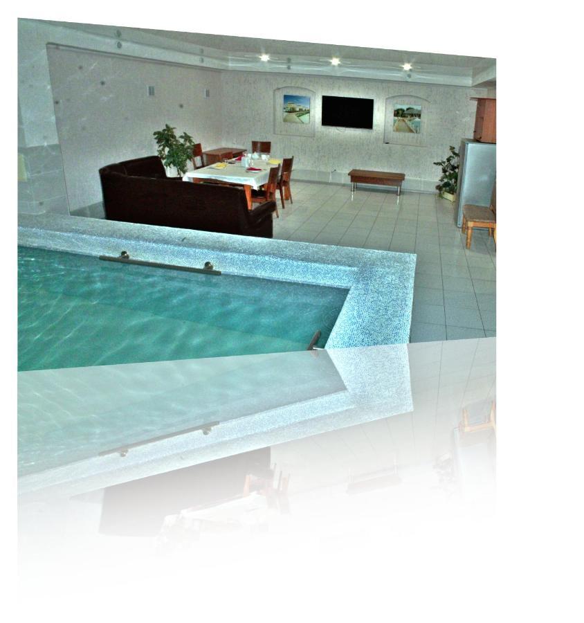 Residence Hotel Pavlodar Bagian luar foto