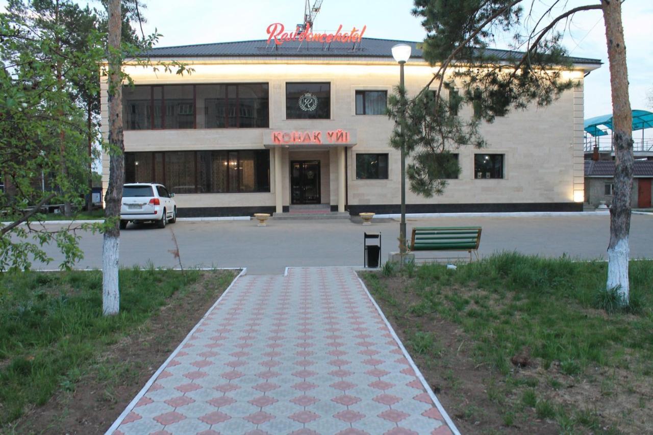 Residence Hotel Pavlodar Bagian luar foto