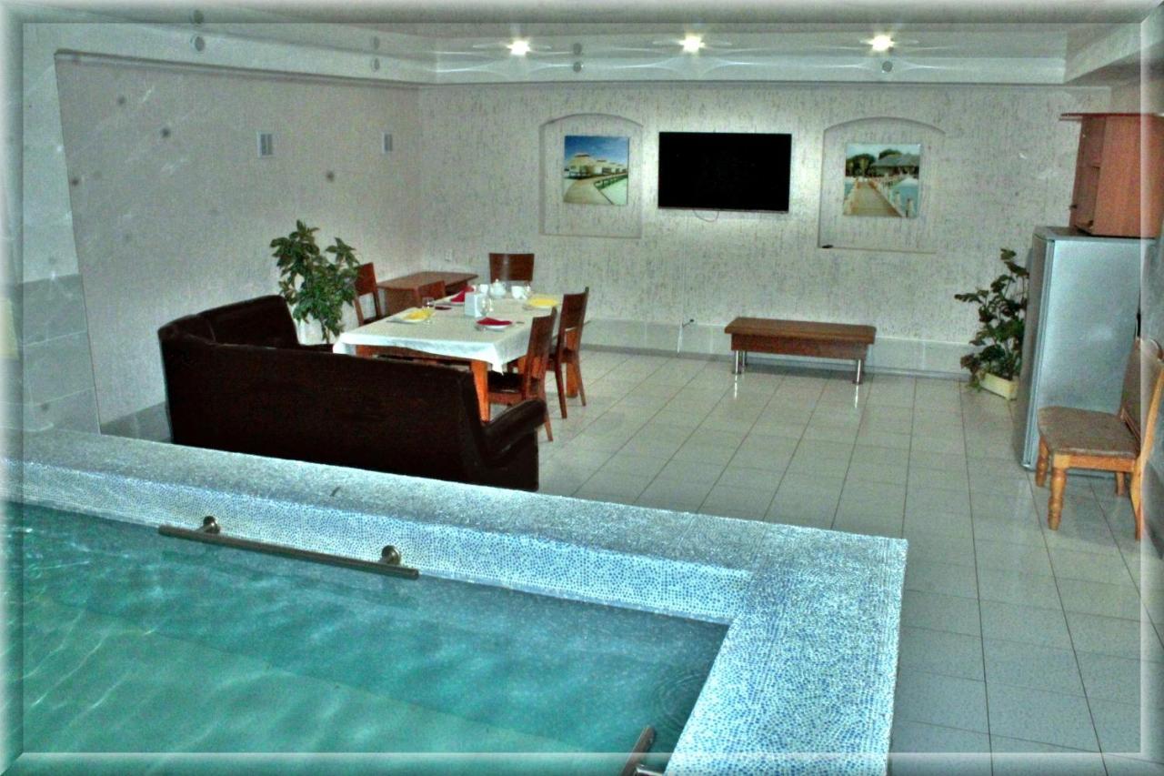 Residence Hotel Pavlodar Bagian luar foto