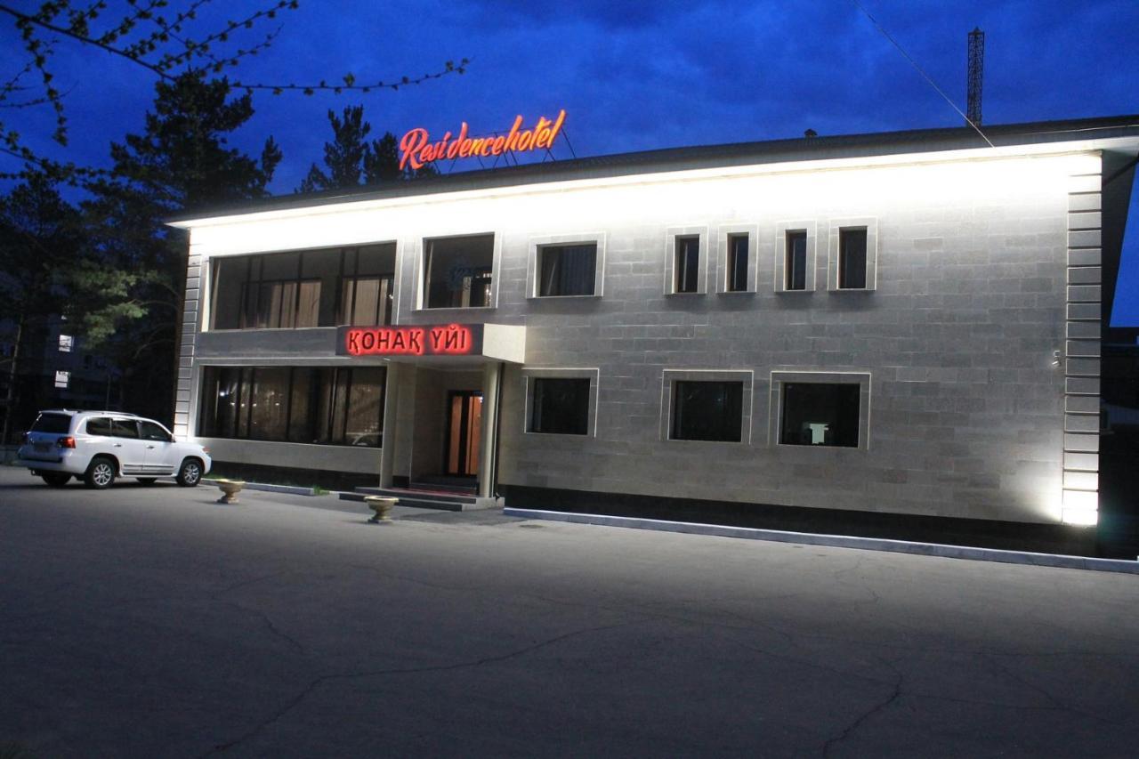 Residence Hotel Pavlodar Bagian luar foto