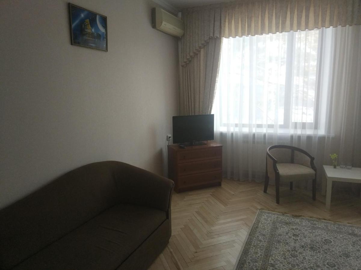 Residence Hotel Pavlodar Bagian luar foto